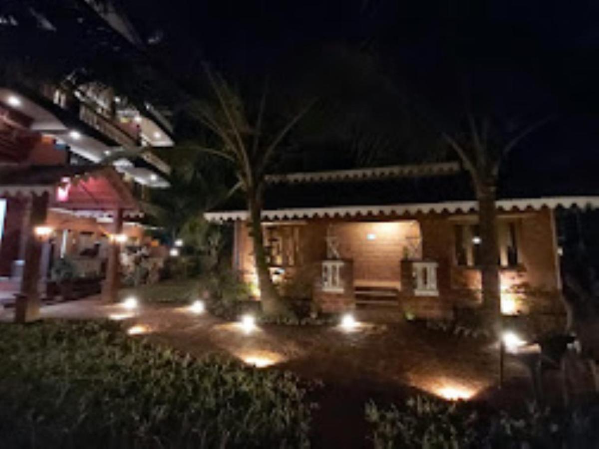 Blue Sea Beach Resort Malvan Bagian luar foto