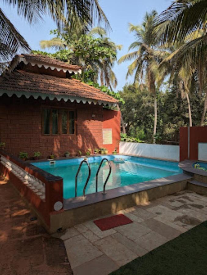 Blue Sea Beach Resort Malvan Bagian luar foto